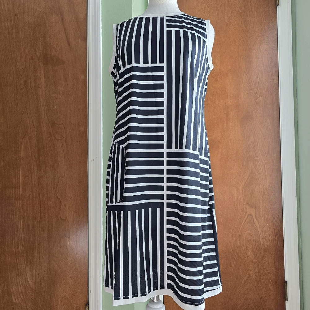Kleio Dress Black/ White Lines